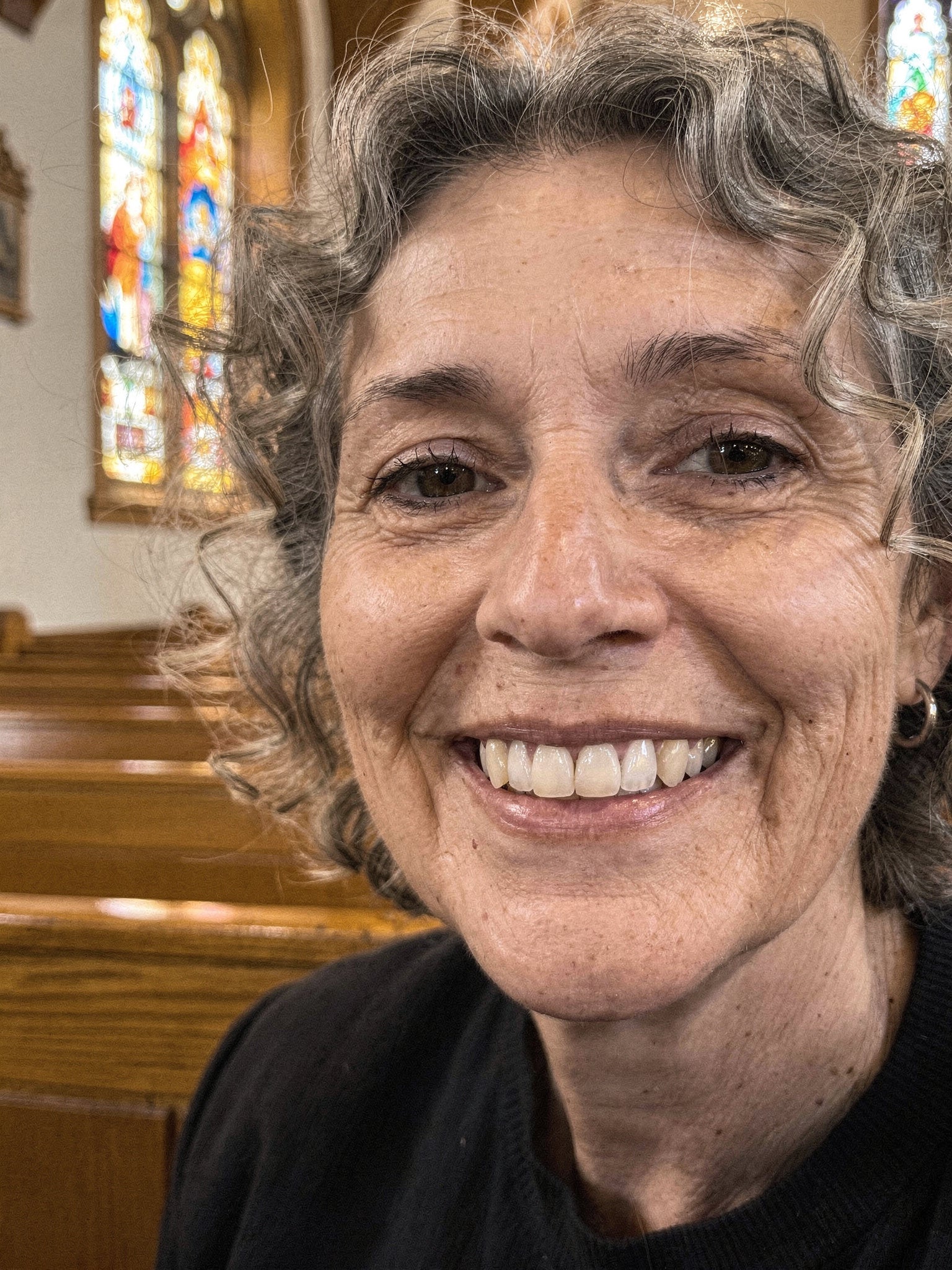 Avis client Gencivie - 18-femme-57ans-eglise-quebec.jpg