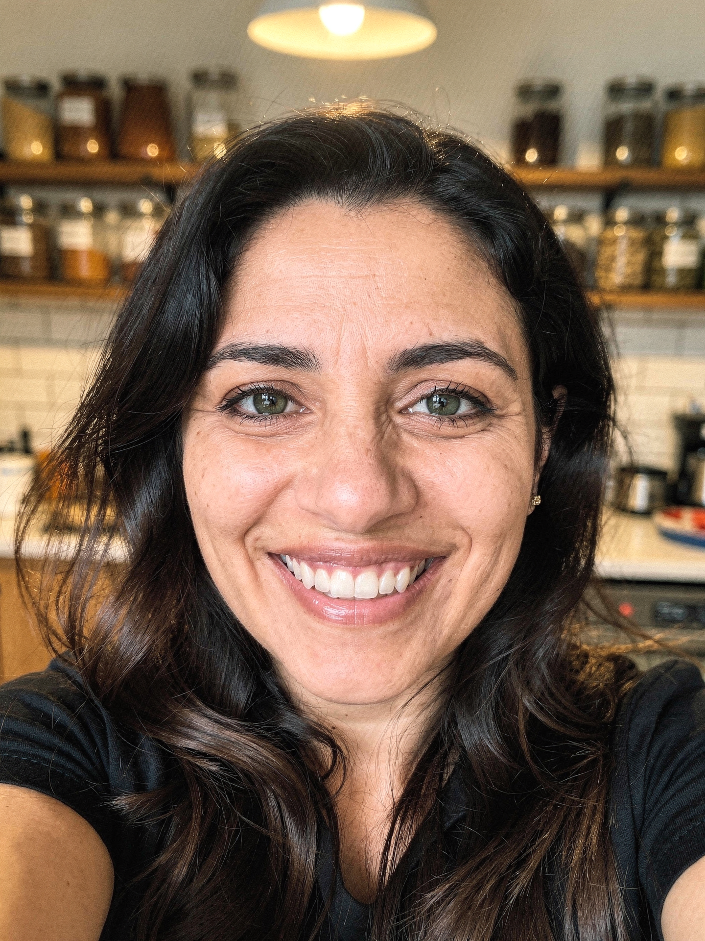 Avis client Gencivie - 23-femme-44ans-algerienne-cuisine-mtl.png